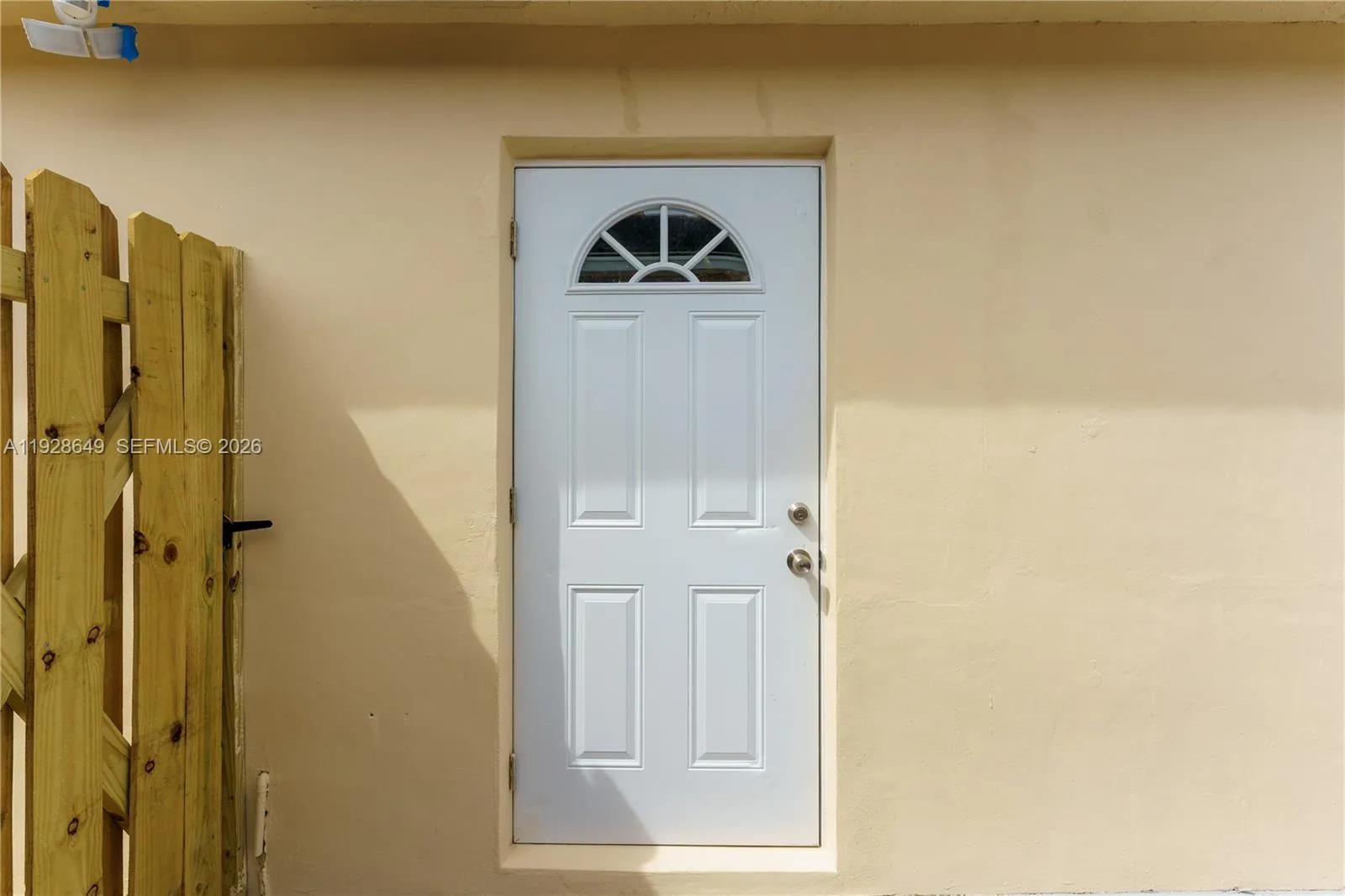 Hialeah, Florida 33016, 1 Bedroom Bedrooms, ,1 BathroomBathrooms,Residential Lease,For Rent,A11928649 Hialeah, Florida 33016, 1 Bedroom Bedrooms, ,1 BathroomBathrooms,Residential Lease,For Rent,A11928649