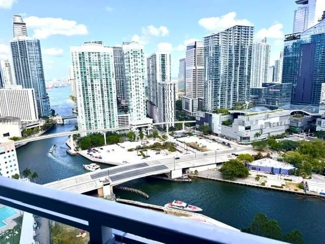 90 Sw 3rd St 3112, Miami, Florida 33130, Miami, Florida 33130, 1 Bedroom Bedrooms, ,1 BathroomBathrooms,Residential Lease,For Rent,90 Sw 3rd St 3112, Miami, Florida 33130,A11928691