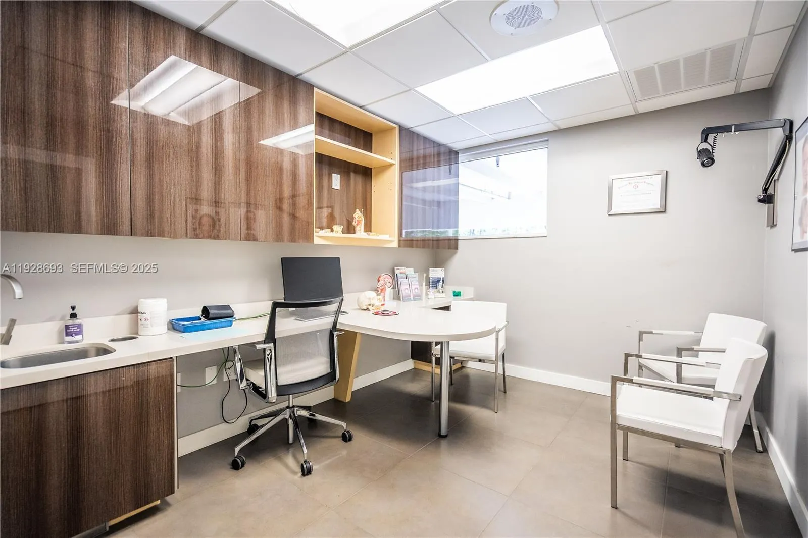 7600 S Red Rd, South Miami, Florida 33143, South Miami, Florida 33143, ,Commercial Lease,For Rent,7600 S Red Rd, South Miami, Florida 33143,A11928693