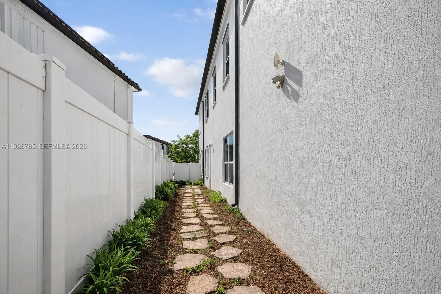 9443 Sw 170th Path, Miami, Florida 33196, Miami, Florida 33196, 5 Bedrooms Bedrooms, ,5 BathroomsBathrooms,Residential,For Sale,9443 Sw 170th Path, Miami, Florida 33196,A11928785