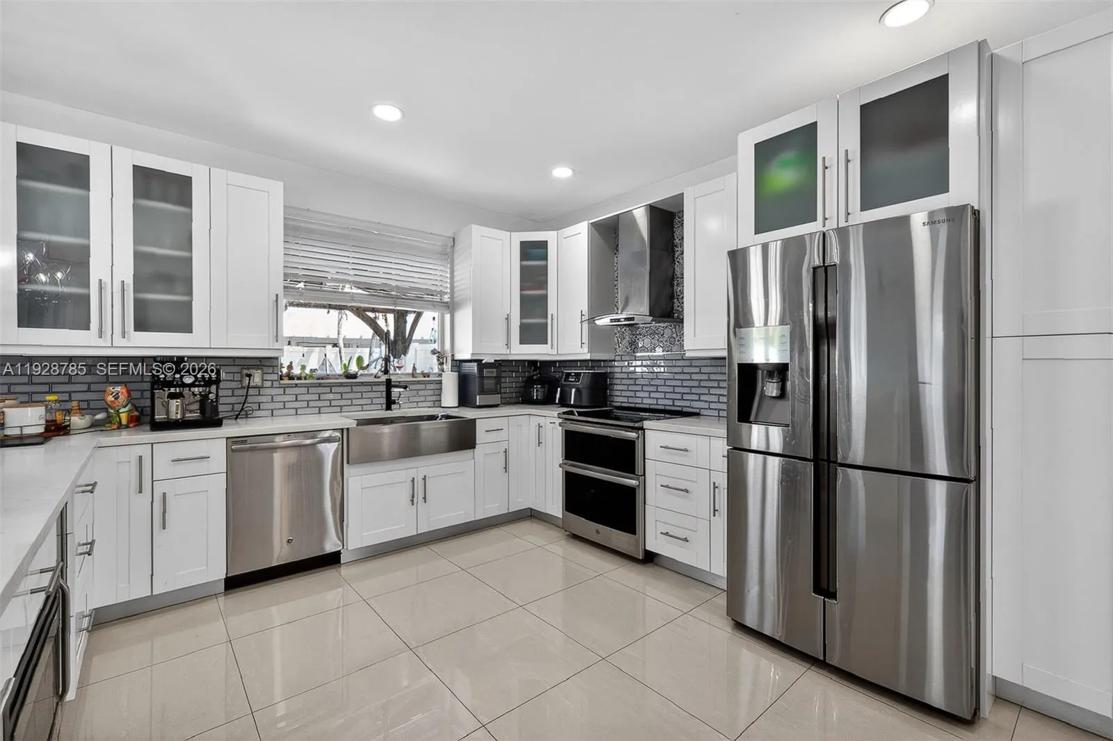9443 Sw 170th Path, Miami, Florida 33196, Miami, Florida 33196, 5 Bedrooms Bedrooms, ,5 BathroomsBathrooms,Residential,For Sale,9443 Sw 170th Path, Miami, Florida 33196,A11928785