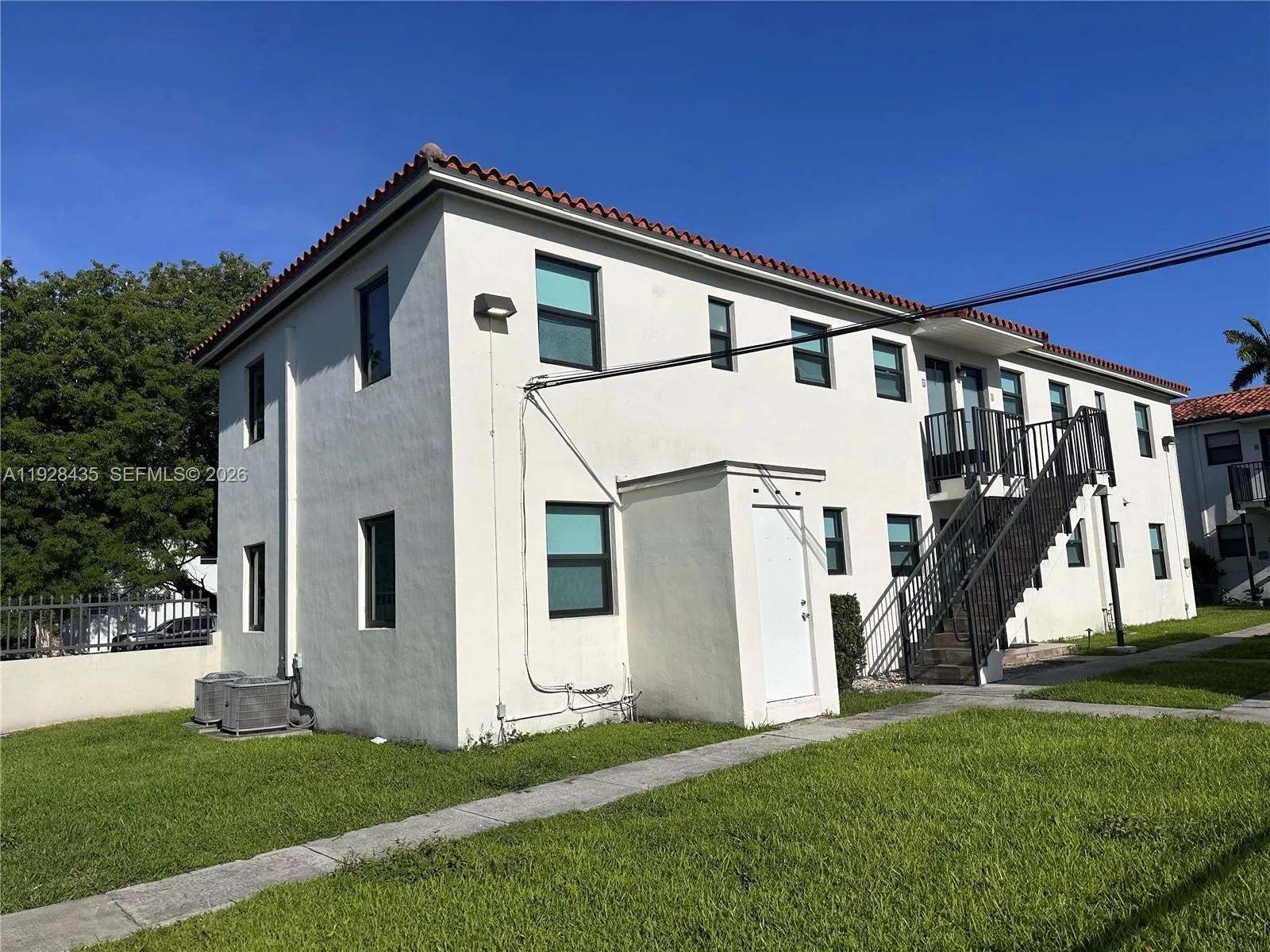 4204 Sw 14 St 3, Miami, Florida 33134, Miami, Florida 33134, 2 Bedrooms Bedrooms, ,1 BathroomBathrooms,Residential Lease,For Rent,4204 Sw 14 St 3, Miami, Florida 33134,A11928435