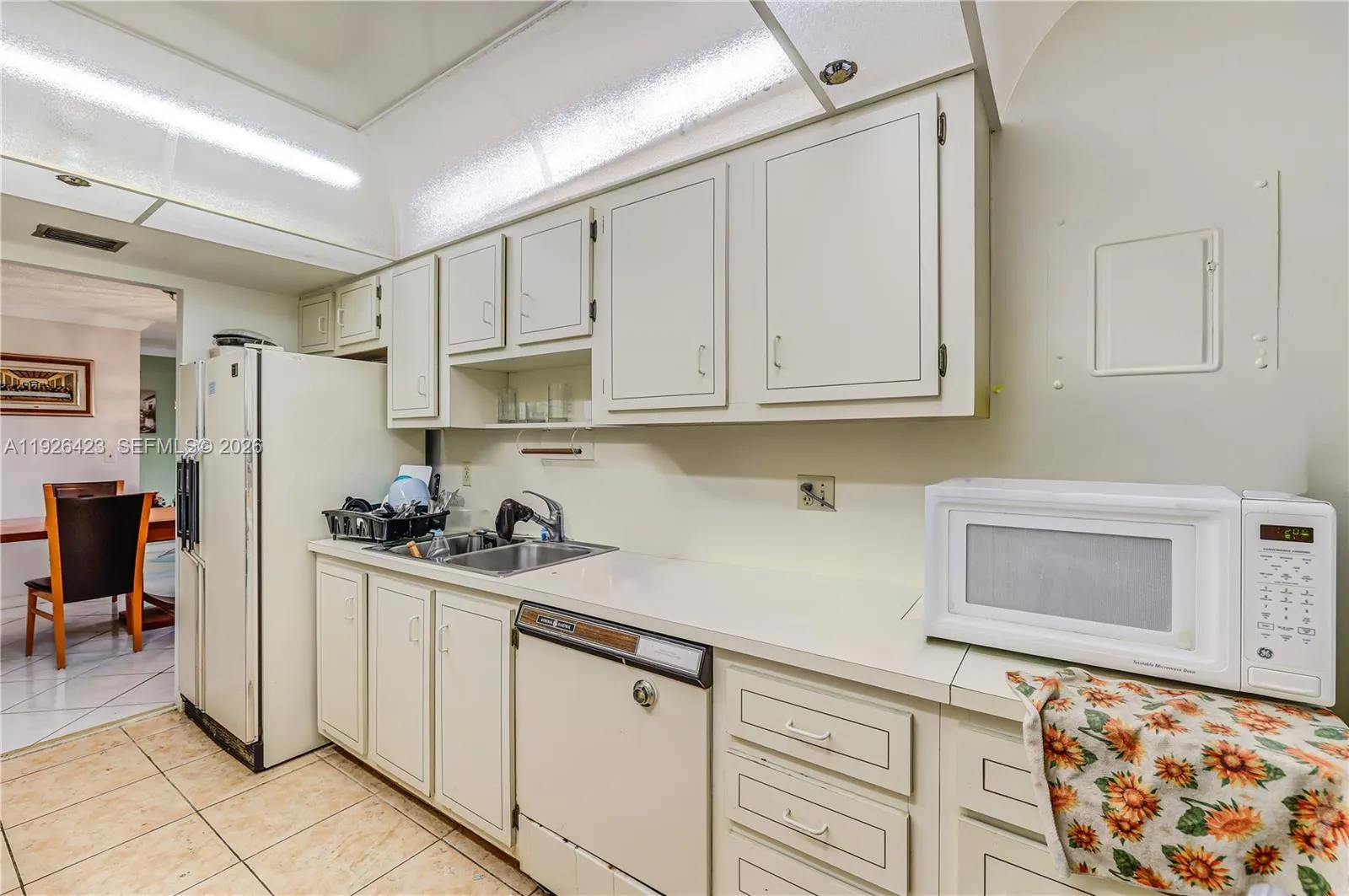 1100 Saint Charles Pl 310, Pembroke Pines, Florida, Pembroke Pines, Florida 33026, 3 Bedrooms Bedrooms, ,2 BathroomsBathrooms,Residential,For Sale,1100 Saint Charles Pl 310, Pembroke Pines, Florida,A11926423