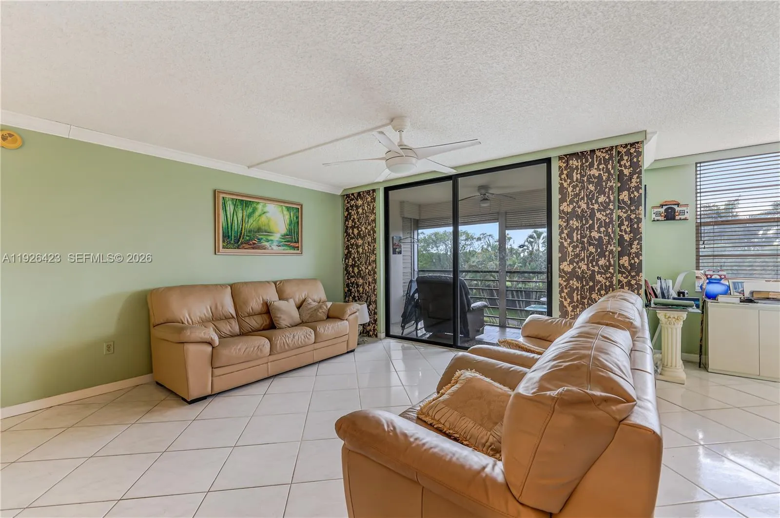1100 Saint Charles Pl 310, Pembroke Pines, Florida, Pembroke Pines, Florida 33026, 3 Bedrooms Bedrooms, ,2 BathroomsBathrooms,Residential,For Sale,1100 Saint Charles Pl 310, Pembroke Pines, Florida,A11926423