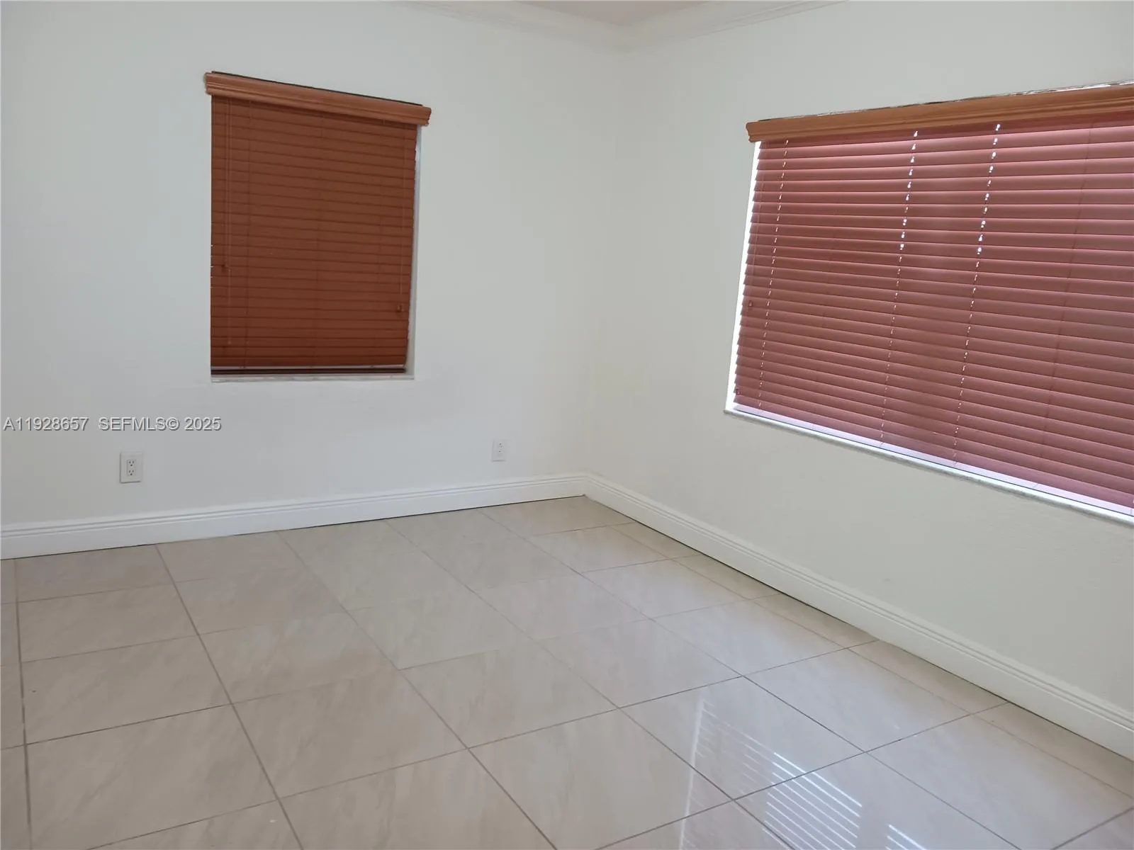 650 Sw 44th Ct, Miami, Florida 33134, Miami, Florida 33134, ,Residential Income,For Sale,650 Sw 44th Ct, Miami, Florida 33134,A11928657