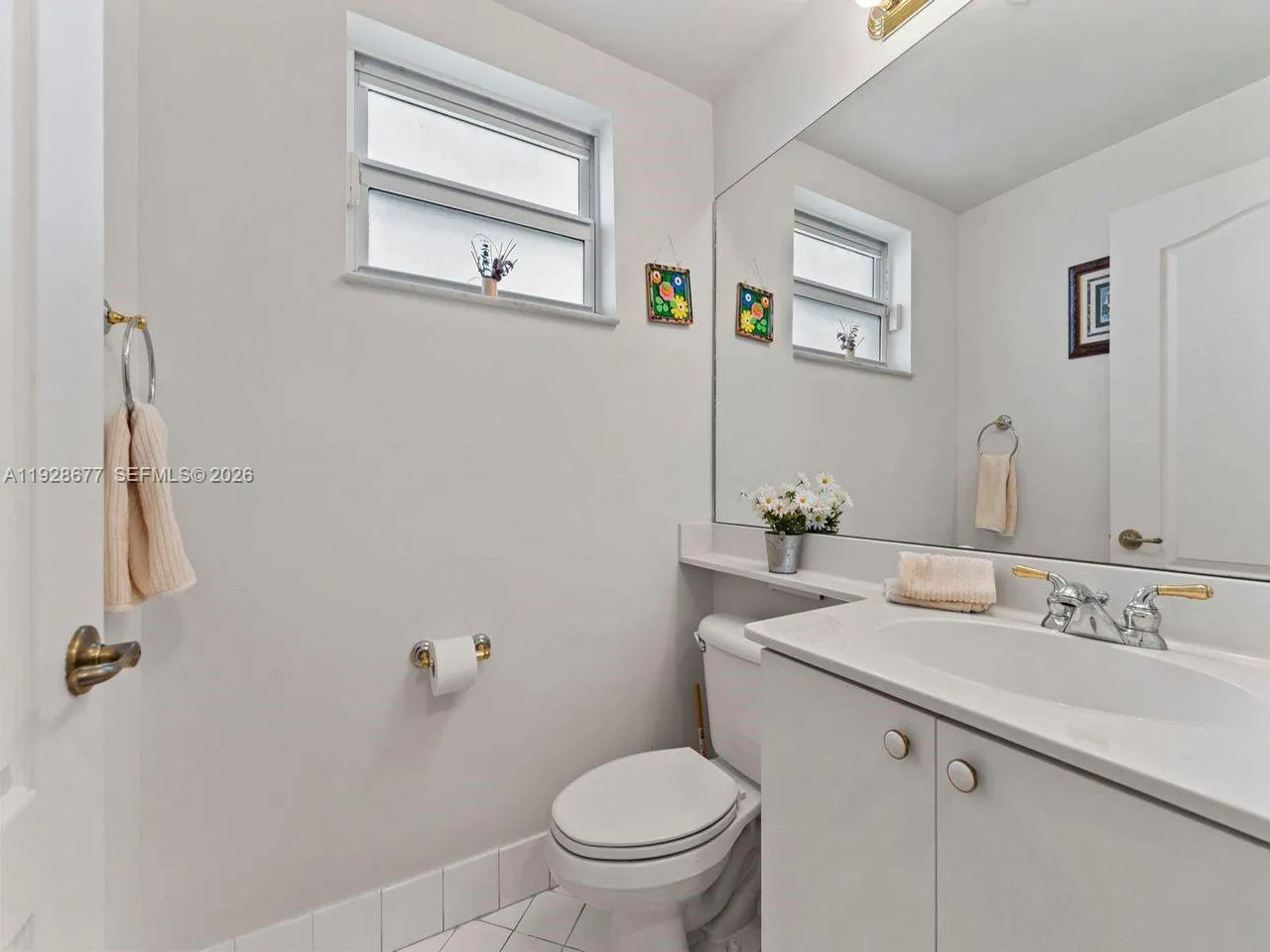 10750 Nw 66th St 208, Doral, Florida 33178, Doral, Florida 33178, 3 Bedrooms Bedrooms, ,2 BathroomsBathrooms,Residential,For Sale,10750 Nw 66th St 208, Doral, Florida 33178,A11928677