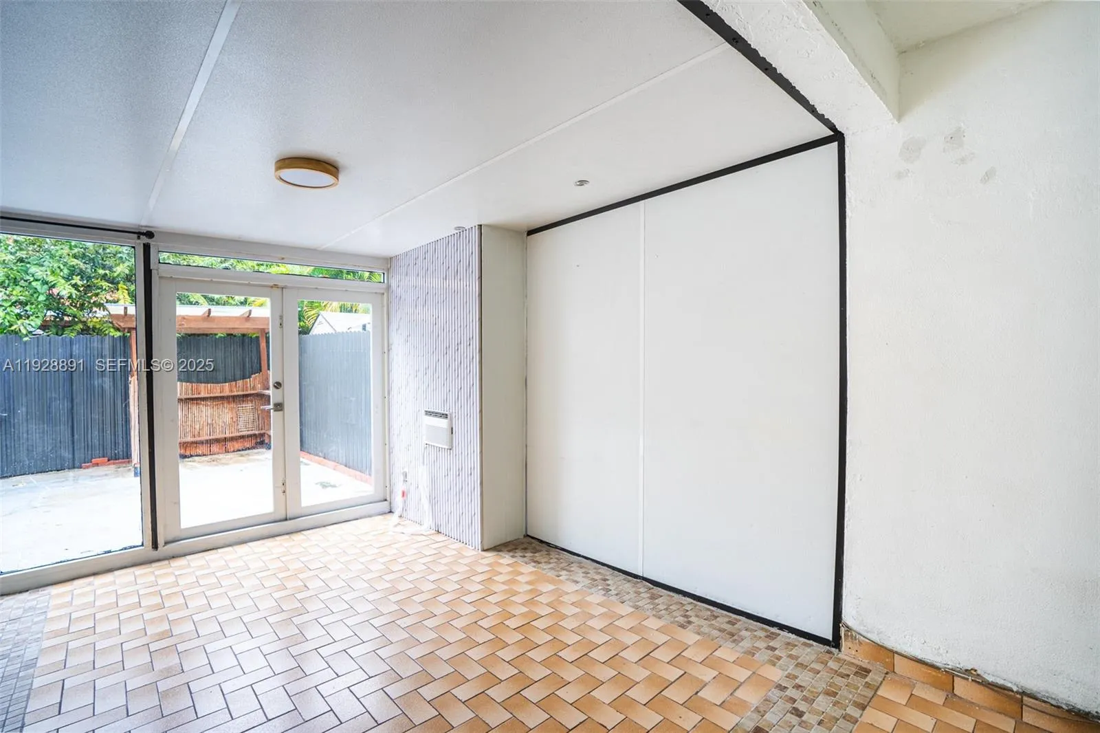 895 W 80th Pl, Hialeah, Florida 33014, Hialeah, Florida 33014, 2 Bedrooms Bedrooms, ,1 BathroomBathrooms,Residential,For Sale,895 W 80th Pl, Hialeah, Florida 33014,A11928891