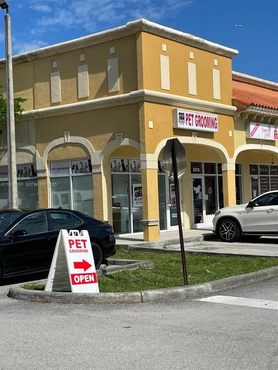 6676 Sterling Rd, Davie, Florida 33024, Davie, Florida 33024, ,Business Opportunity,For Sale,6676 Sterling Rd, Davie, Florida 33024,A11928359