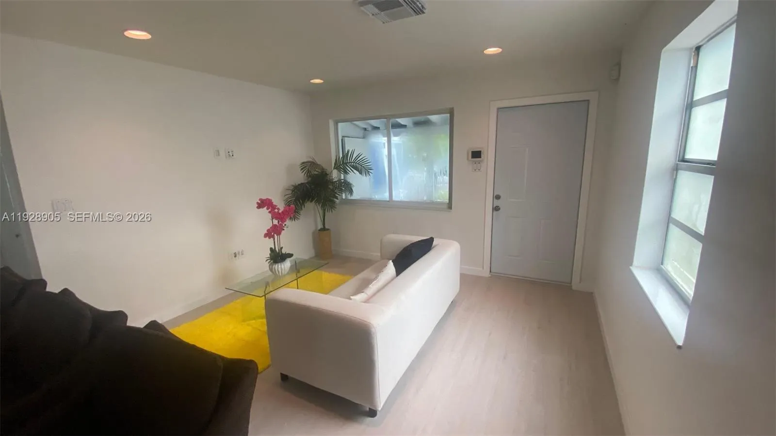 1947 Garfield St, Hollywood, Florida 33020, Hollywood, Florida 33020, 3 Bedrooms Bedrooms, ,2 BathroomsBathrooms,Residential,For Sale,1947 Garfield St, Hollywood, Florida 33020,A11928905