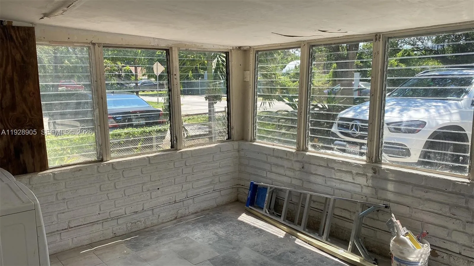 1947 Garfield St, Hollywood, Florida 33020, Hollywood, Florida 33020, 3 Bedrooms Bedrooms, ,2 BathroomsBathrooms,Residential,For Sale,1947 Garfield St, Hollywood, Florida 33020,A11928905