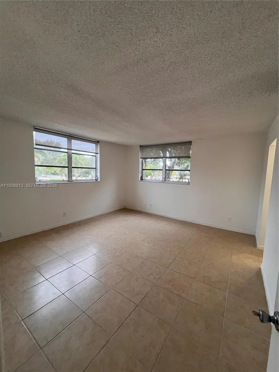 403 Nw 68th Ave 206, Plantation, Florida 33317, Plantation, Florida 33317, 2 Bedrooms Bedrooms, ,2 BathroomsBathrooms,Residential Lease,For Rent,403 Nw 68th Ave 206, Plantation, Florida 33317,A11928913