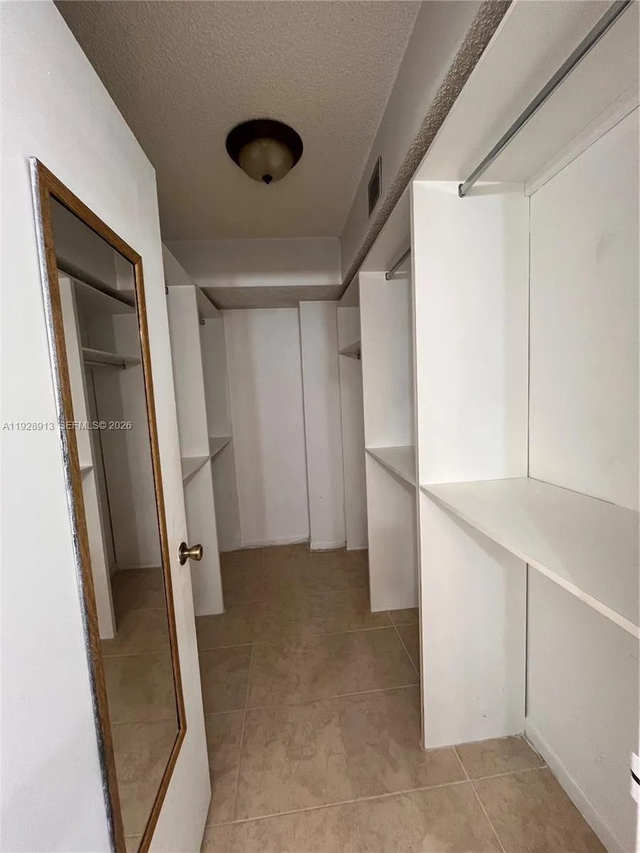 403 Nw 68th Ave 206, Plantation, Florida 33317, Plantation, Florida 33317, 2 Bedrooms Bedrooms, ,2 BathroomsBathrooms,Residential Lease,For Rent,403 Nw 68th Ave 206, Plantation, Florida 33317,A11928913