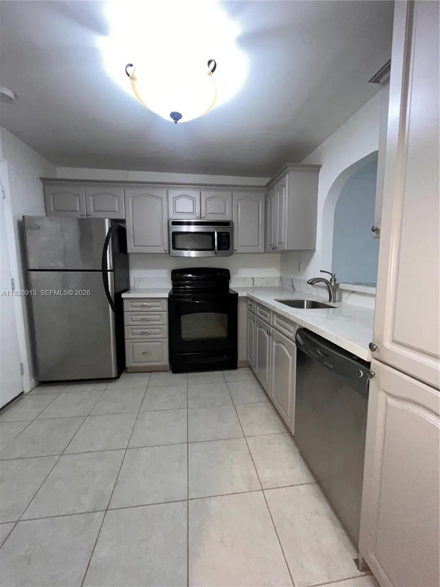 403 Nw 68th Ave 206, Plantation, Florida 33317, Plantation, Florida 33317, 2 Bedrooms Bedrooms, ,2 BathroomsBathrooms,Residential Lease,For Rent,403 Nw 68th Ave 206, Plantation, Florida 33317,A11928913