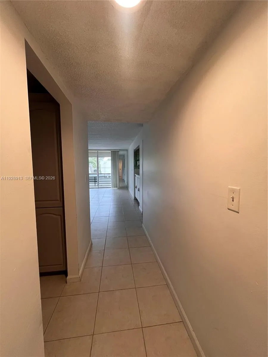 403 Nw 68th Ave 206, Plantation, Florida 33317, Plantation, Florida 33317, 2 Bedrooms Bedrooms, ,2 BathroomsBathrooms,Residential Lease,For Rent,403 Nw 68th Ave 206, Plantation, Florida 33317,A11928913