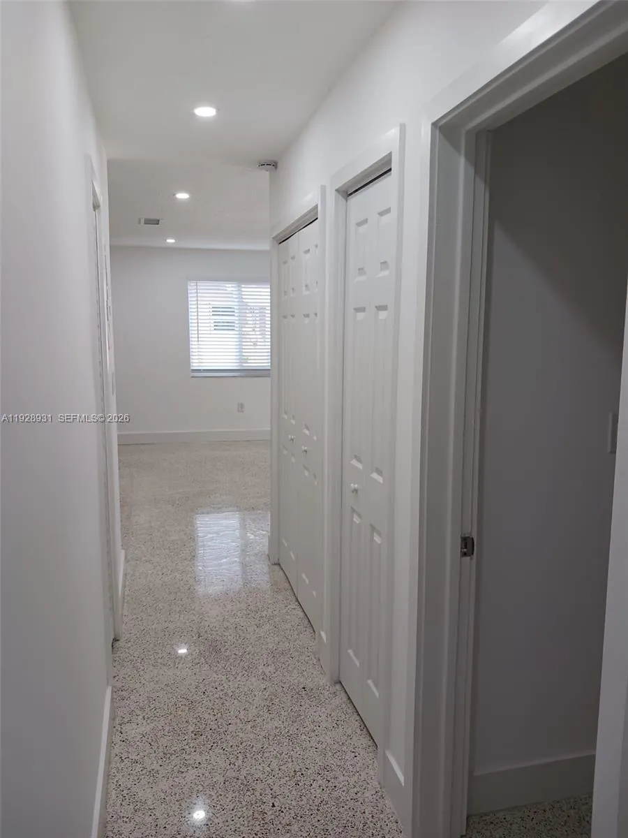 9228 Sw 37th St 9228, Miami, Florida 33165, Miami, Florida 33165, 3 Bedrooms Bedrooms, ,2 BathroomsBathrooms,Residential Lease,For Rent,9228 Sw 37th St 9228, Miami, Florida 33165,A11928931