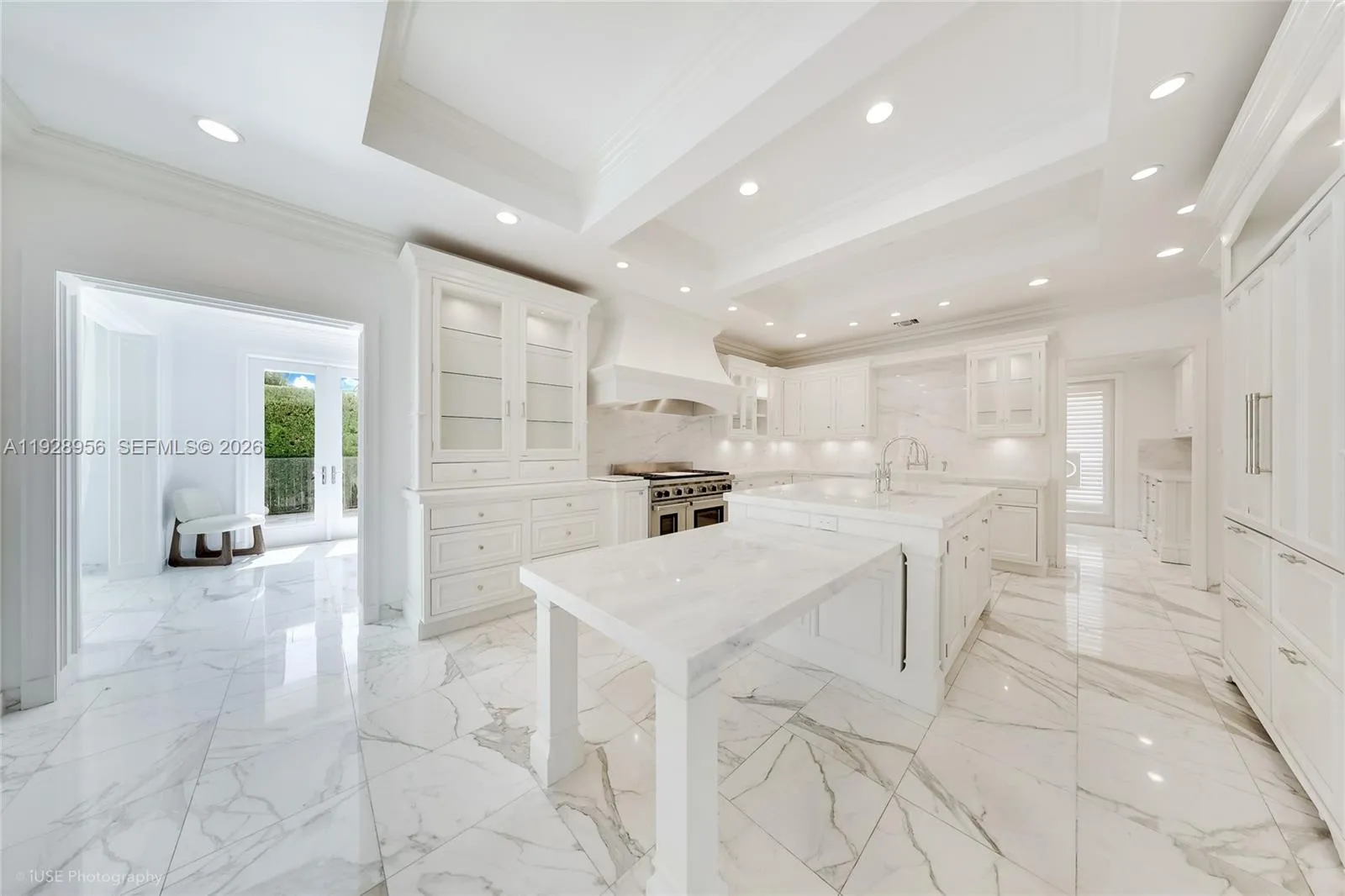 55 La Gorce Cir 1a, Miami Beach, Florida 33141, Miami Beach, Florida 33141, 5 Bedrooms Bedrooms, ,5 BathroomsBathrooms,Residential Lease,For Rent,55 La Gorce Cir 1a, Miami Beach, Florida 33141,A11928956