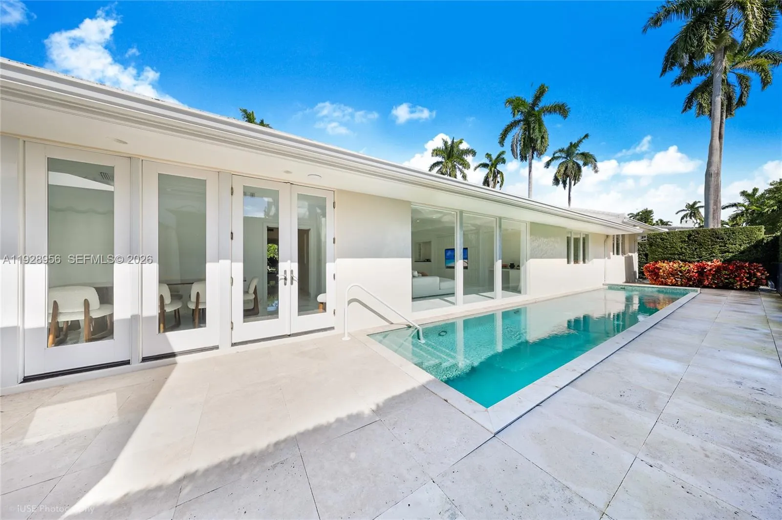 55 La Gorce Cir 1a, Miami Beach, Florida 33141, Miami Beach, Florida 33141, 5 Bedrooms Bedrooms, ,5 BathroomsBathrooms,Residential Lease,For Rent,55 La Gorce Cir 1a, Miami Beach, Florida 33141,A11928956