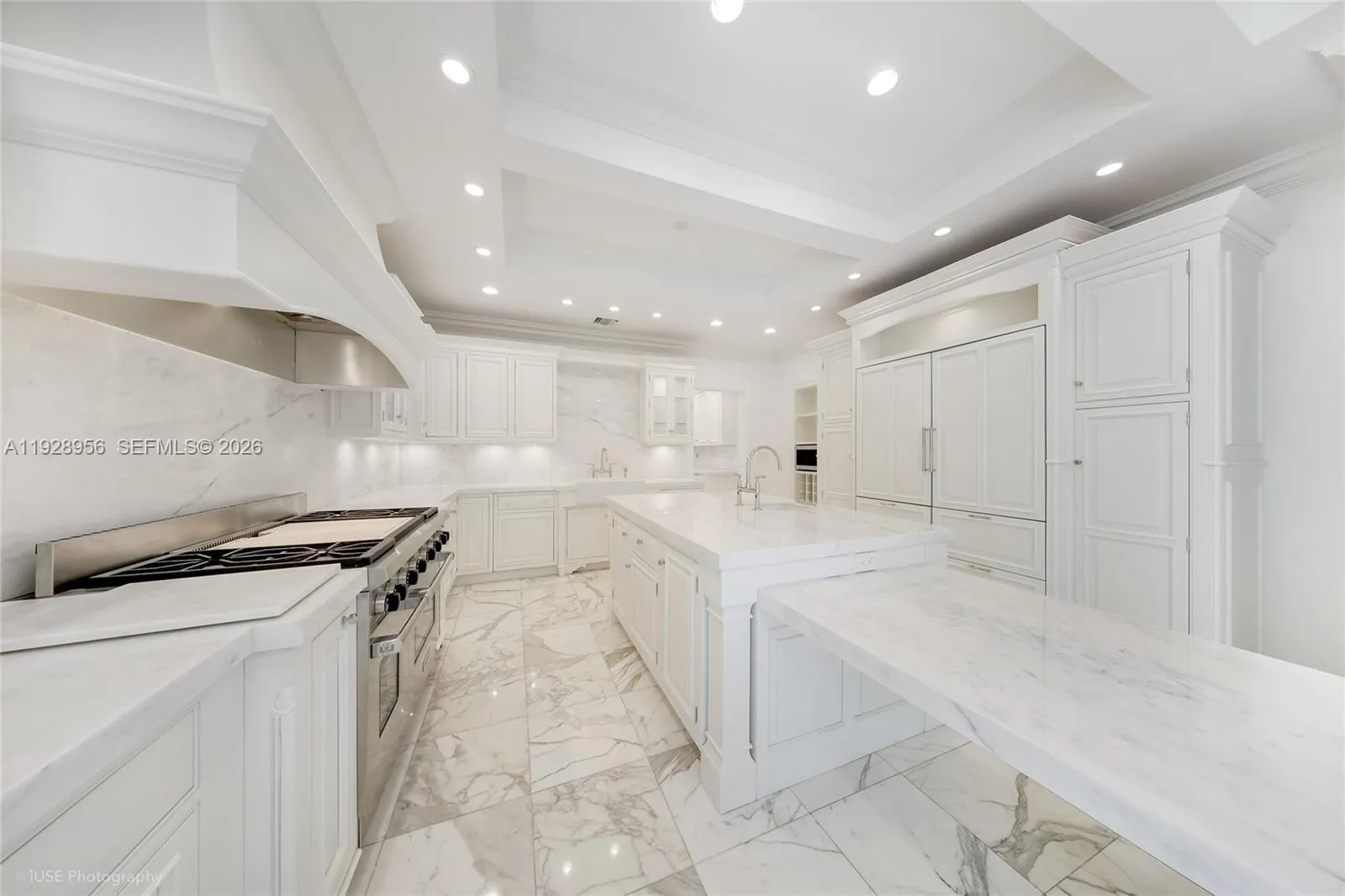 55 La Gorce Cir 1a, Miami Beach, Florida 33141, Miami Beach, Florida 33141, 5 Bedrooms Bedrooms, ,5 BathroomsBathrooms,Residential Lease,For Rent,55 La Gorce Cir 1a, Miami Beach, Florida 33141,A11928956