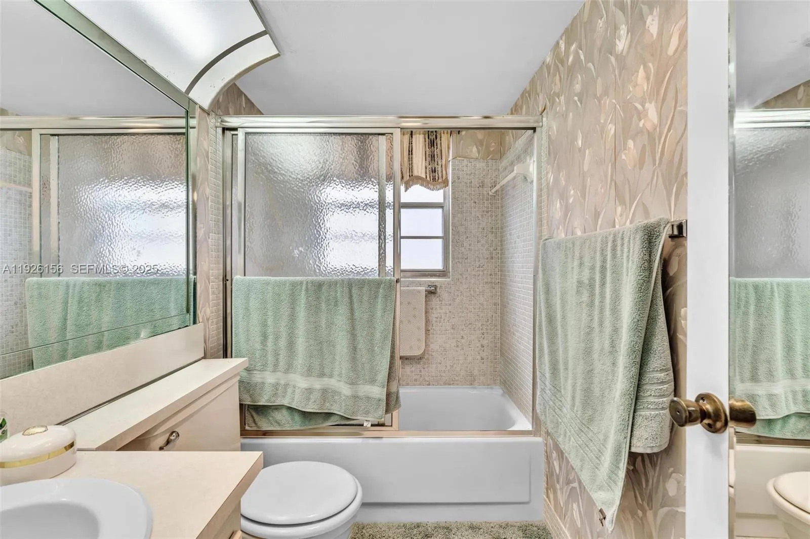 117 E Westbury E 117, Deerfield Beach, Florida 334, Deerfield Beach, Florida 33442, 2 Bedrooms Bedrooms, ,1 BathroomBathrooms,Residential,For Sale,117 E Westbury E 117, Deerfield Beach, Florida 334,A11926156