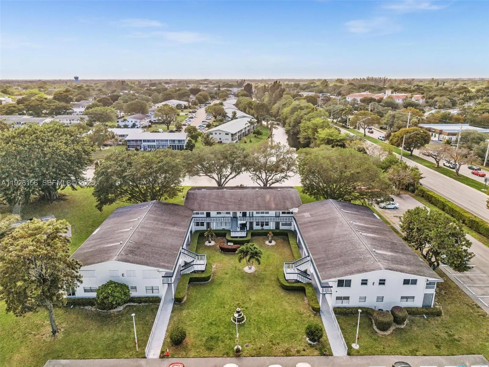 117 E Westbury E 117, Deerfield Beach, Florida 334, Deerfield Beach, Florida 33442, 2 Bedrooms Bedrooms, ,1 BathroomBathrooms,Residential,For Sale,117 E Westbury E 117, Deerfield Beach, Florida 334,A11926156