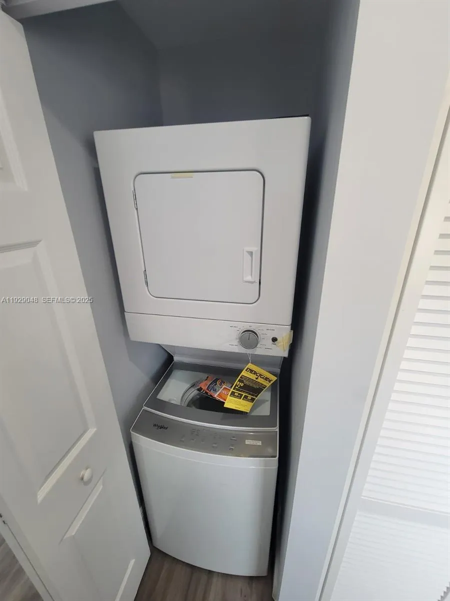 1809 Nw 8th Pl, Fort Lauderdale, Florida 33311, Fort Lauderdale, Florida 33311, 2 Bedrooms Bedrooms, ,1 BathroomBathrooms,Residential,For Sale,1809 Nw 8th Pl, Fort Lauderdale, Florida 33311,A11929048