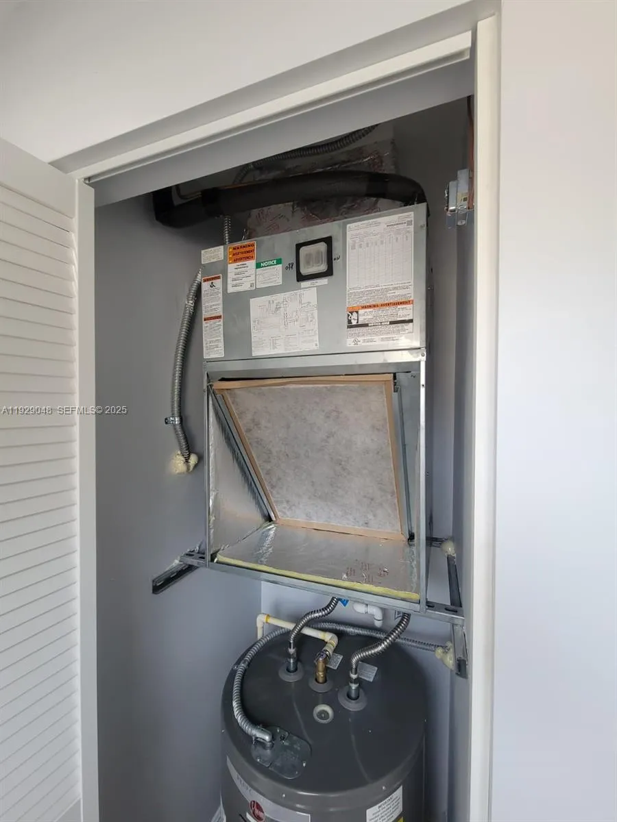 1809 Nw 8th Pl, Fort Lauderdale, Florida 33311, Fort Lauderdale, Florida 33311, 2 Bedrooms Bedrooms, ,1 BathroomBathrooms,Residential,For Sale,1809 Nw 8th Pl, Fort Lauderdale, Florida 33311,A11929048