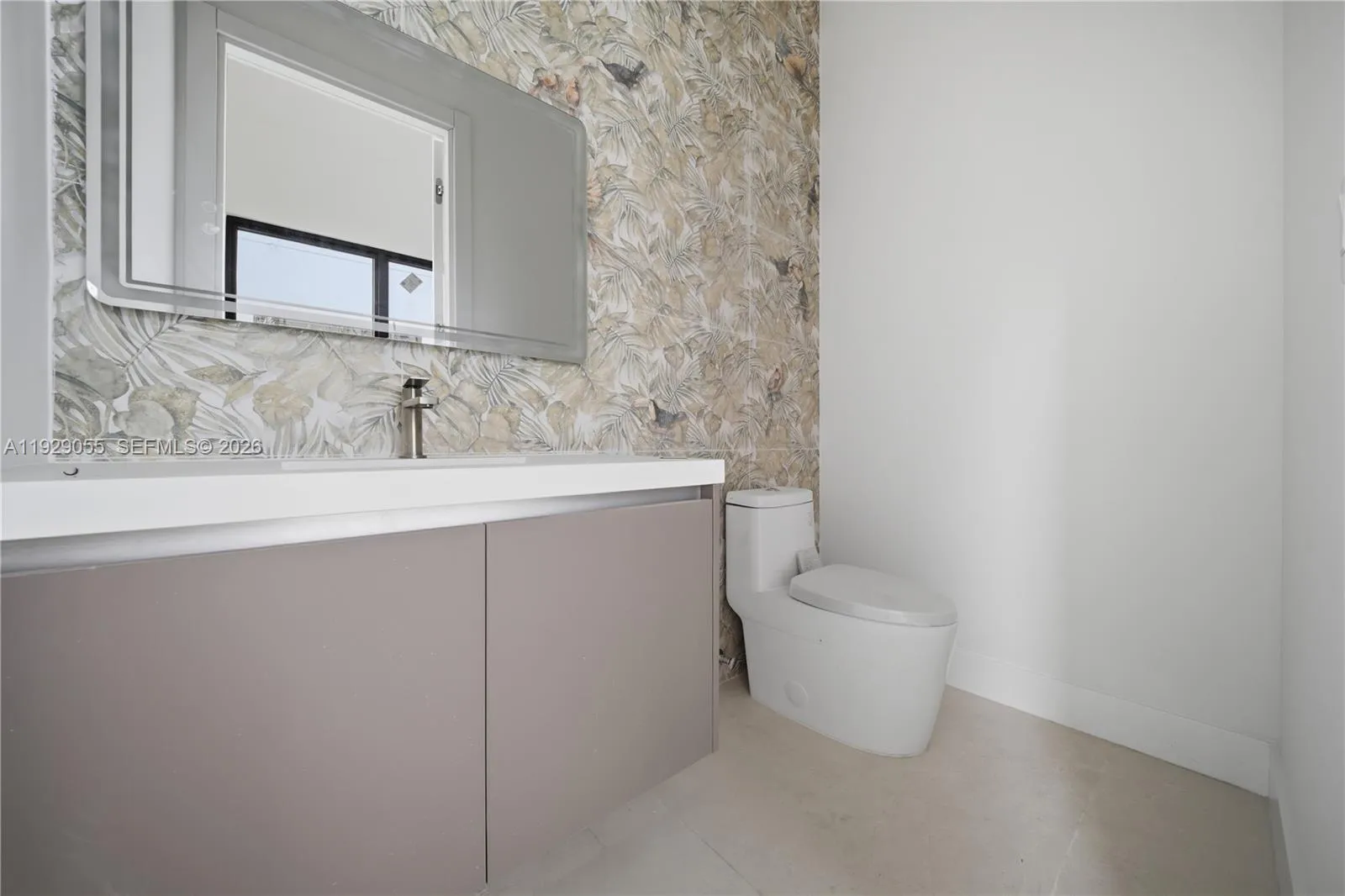 17 Se 12th Ave A, Fort Lauderdale, Florida 33301, Fort Lauderdale, Florida 33301, 4 Bedrooms Bedrooms, ,4 BathroomsBathrooms,Residential,For Sale,17 Se 12th Ave A, Fort Lauderdale, Florida 33301,A11929055