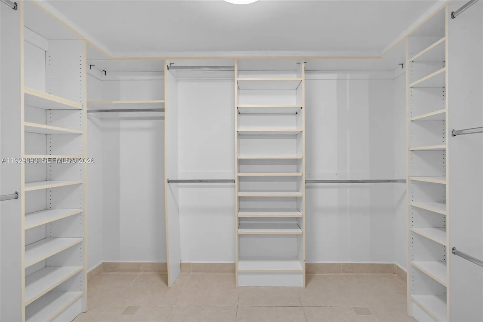 121 Crandon Bl 248, Key Biscayne, Florida 33149, Key Biscayne, Florida 33149, 3 Bedrooms Bedrooms, ,2 BathroomsBathrooms,Residential Lease,For Rent,121 Crandon Bl 248, Key Biscayne, Florida 33149,A11929093