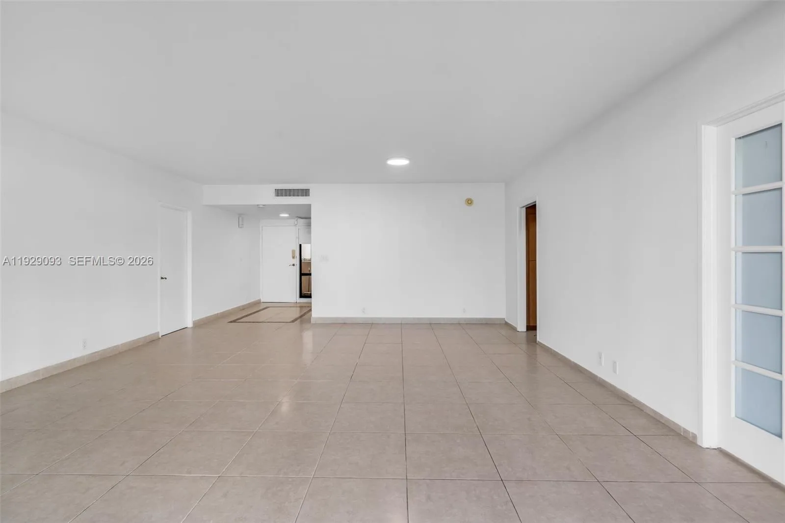 121 Crandon Bl 248, Key Biscayne, Florida 33149, Key Biscayne, Florida 33149, 3 Bedrooms Bedrooms, ,2 BathroomsBathrooms,Residential Lease,For Rent,121 Crandon Bl 248, Key Biscayne, Florida 33149,A11929093