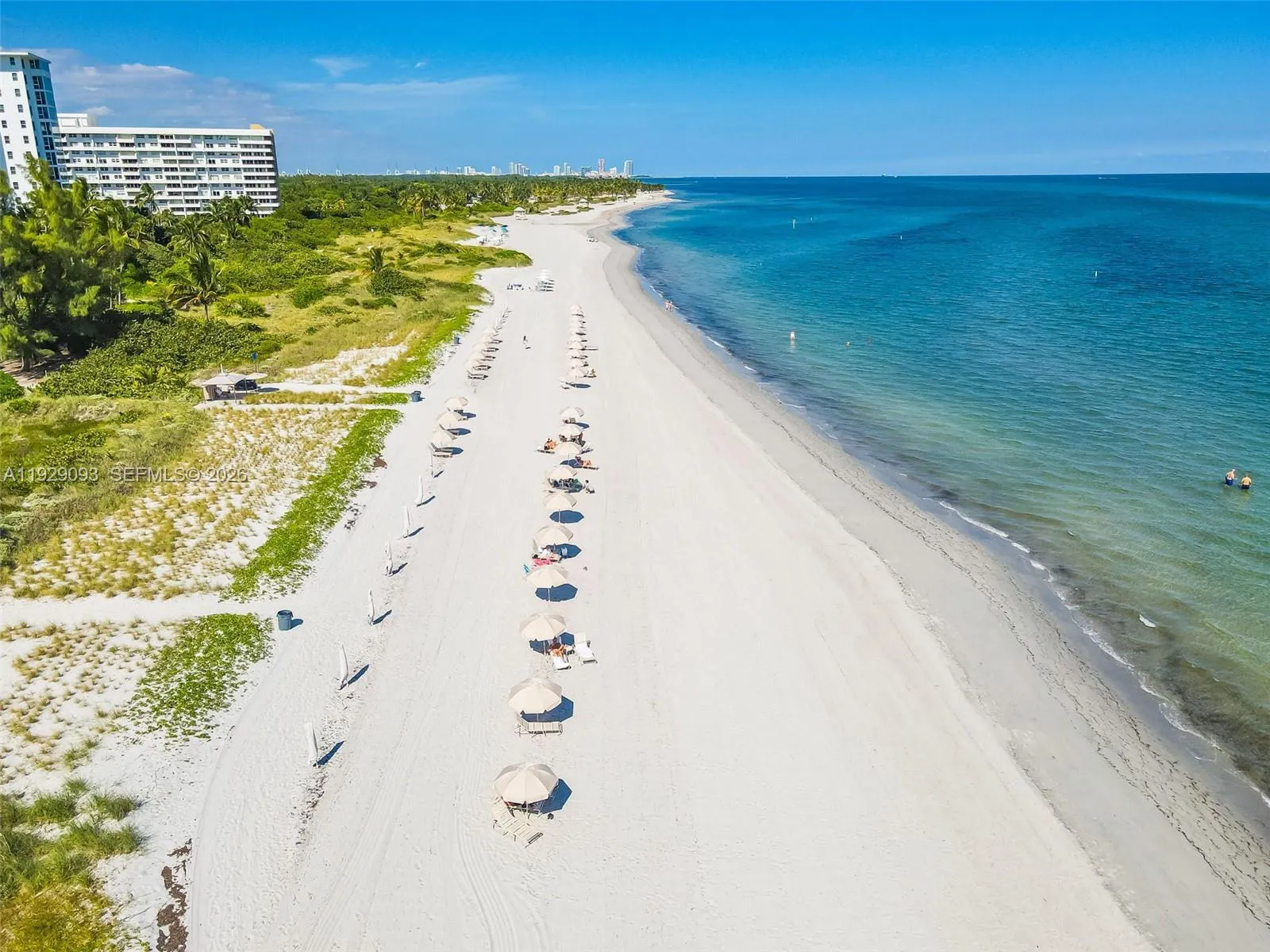 121 Crandon Bl 248, Key Biscayne, Florida 33149, Key Biscayne, Florida 33149, 3 Bedrooms Bedrooms, ,2 BathroomsBathrooms,Residential Lease,For Rent,121 Crandon Bl 248, Key Biscayne, Florida 33149,A11929093