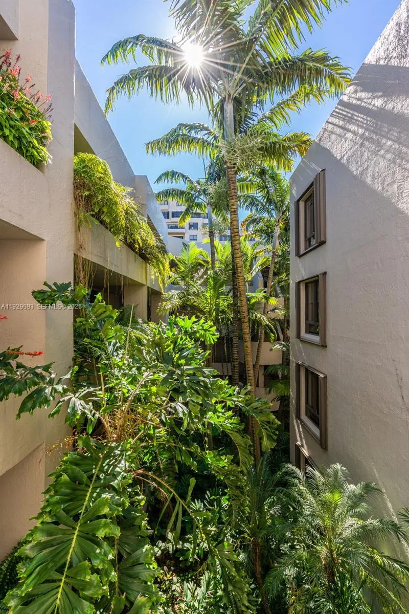 121 Crandon Bl 248, Key Biscayne, Florida 33149, Key Biscayne, Florida 33149, 3 Bedrooms Bedrooms, ,2 BathroomsBathrooms,Residential Lease,For Rent,121 Crandon Bl 248, Key Biscayne, Florida 33149,A11929093