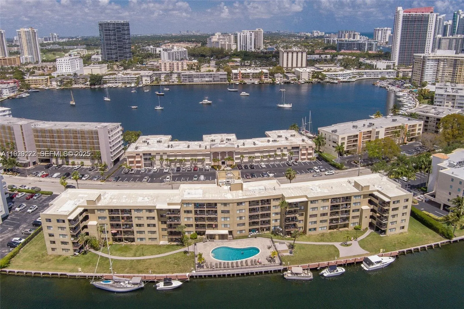 301 Golden Isles Dr 506, Hallandale Beach, Florida, Hallandale Beach, Florida 33009, 1 Bedroom Bedrooms, ,1 BathroomBathrooms,Residential Lease,For Rent,301 Golden Isles Dr 506, Hallandale Beach, Florida,A11929122