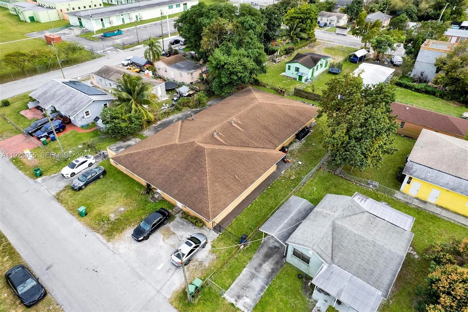 1910 Nw 72nd St, Miami, Florida 33147, Miami, Florida 33147, ,Residential Income,For Sale,1910 Nw 72nd St, Miami, Florida 33147,A11928955