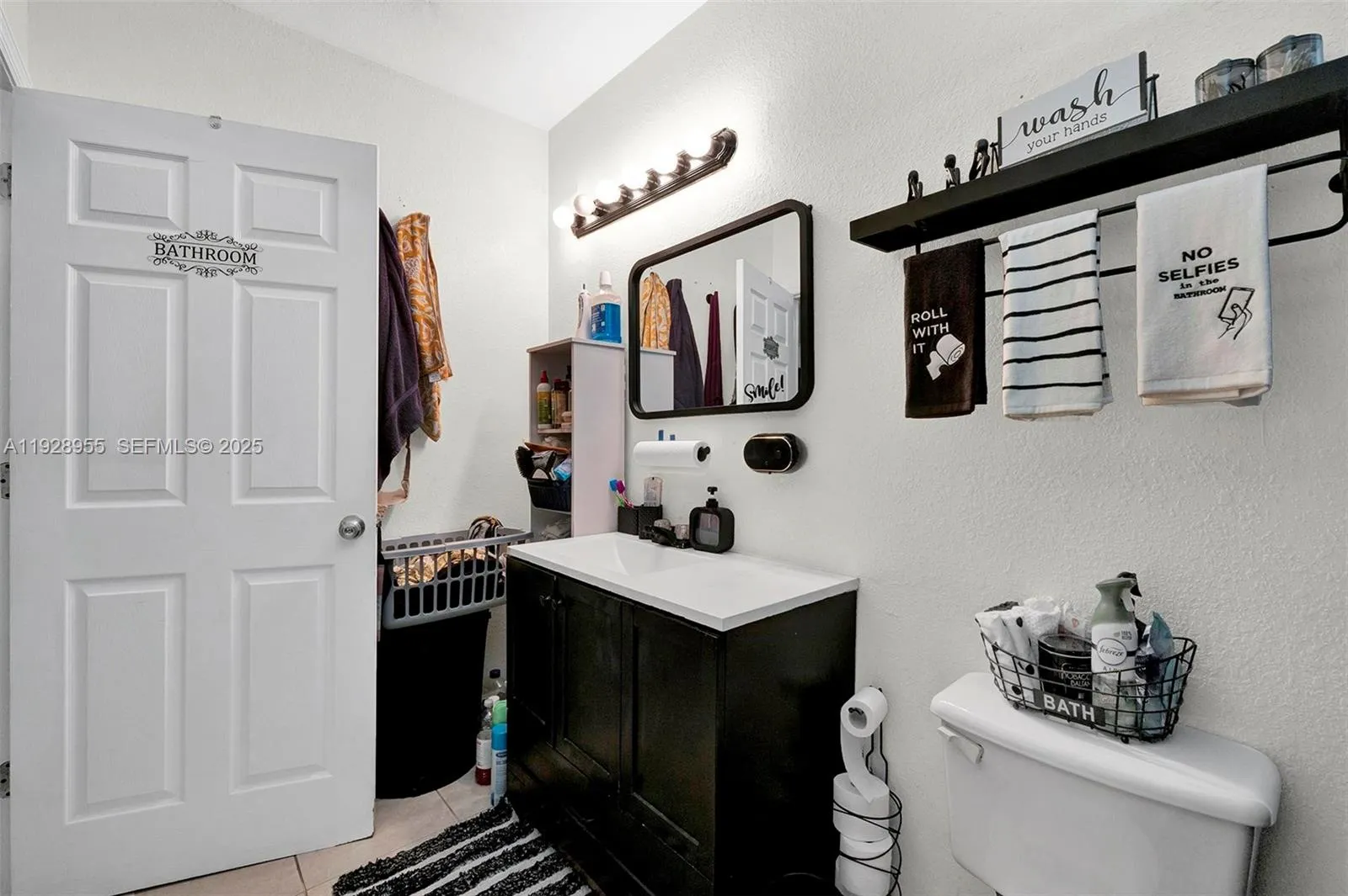 1910 Nw 72nd St, Miami, Florida 33147, Miami, Florida 33147, ,Residential Income,For Sale,1910 Nw 72nd St, Miami, Florida 33147,A11928955