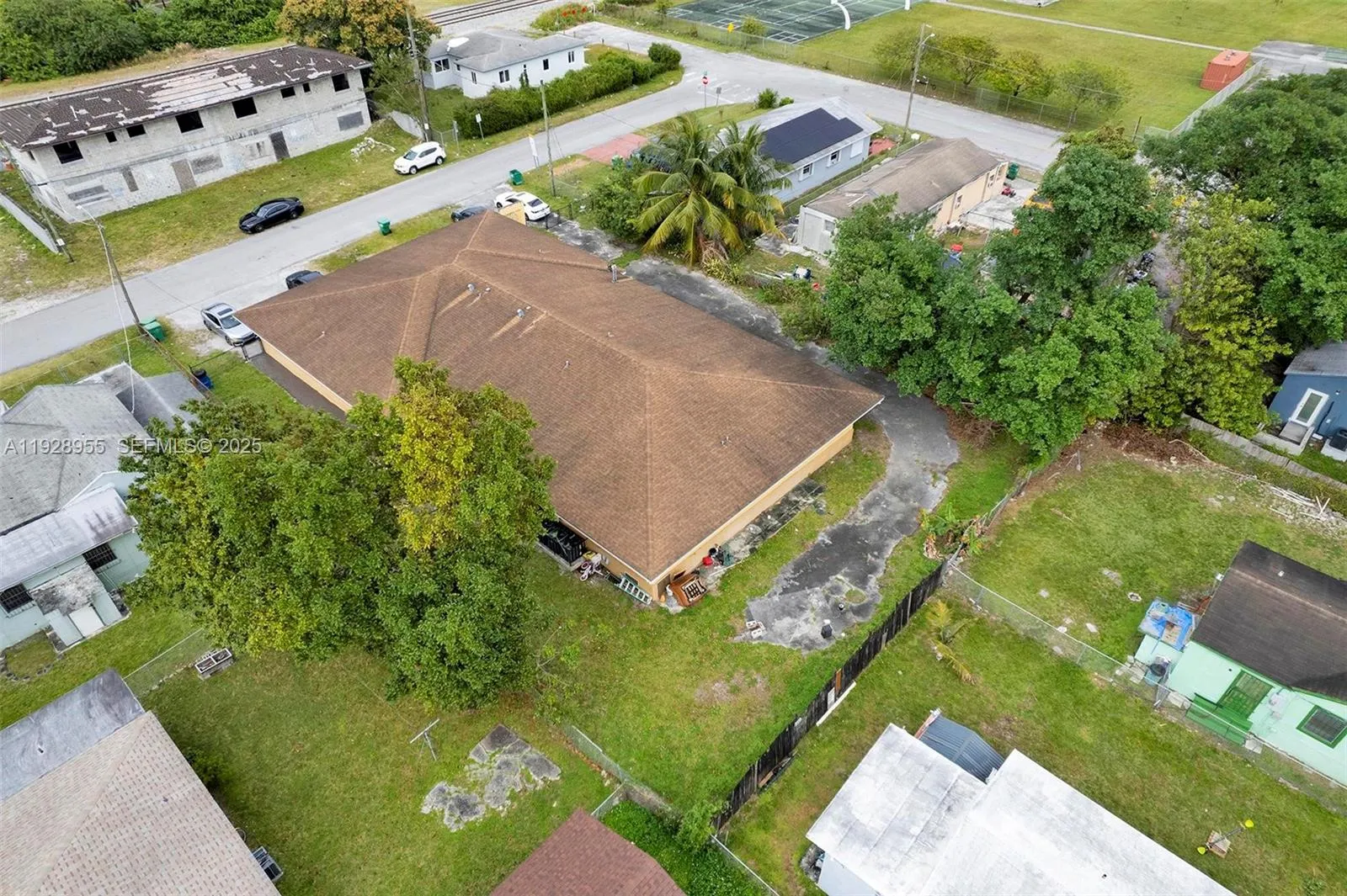 1910 Nw 72nd St, Miami, Florida 33147, Miami, Florida 33147, ,Residential Income,For Sale,1910 Nw 72nd St, Miami, Florida 33147,A11928955