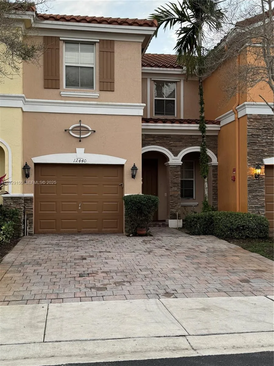 12440 Emerald Creek Mnr 17, Plantation, Florida 33, Plantation, Florida 33325, 3 Bedrooms Bedrooms, ,2 BathroomsBathrooms,Residential Lease,For Rent,12440 Emerald Creek Mnr 17, Plantation, Florida 33,A11929150