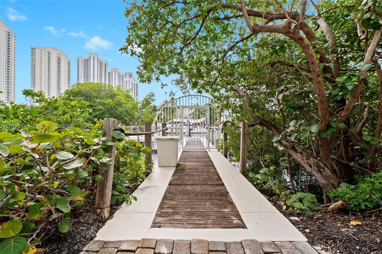 16400 Collins Ave Th-4, Sunny Isles Beach, Florida, Sunny Isles Beach, Florida 33160, 3 Bedrooms Bedrooms, ,3 BathroomsBathrooms,Residential,For Sale,16400 Collins Ave Th-4, Sunny Isles Beach, Florida,A11929145