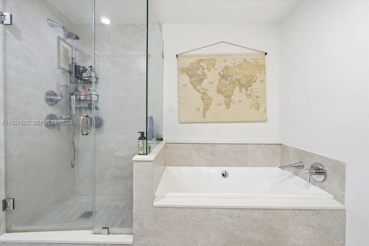 488 Ne 18th St 1806, Miami, Florida 33132, Miami, Florida 33132, 1 Bedroom Bedrooms, ,2 BathroomsBathrooms,Residential,For Sale,488 Ne 18th St 1806, Miami, Florida 33132,A11924582