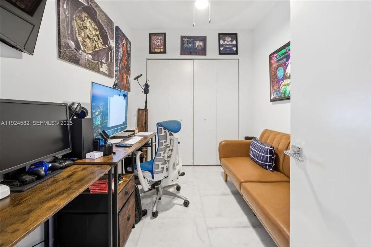 488 Ne 18th St 1806, Miami, Florida 33132, Miami, Florida 33132, 1 Bedroom Bedrooms, ,2 BathroomsBathrooms,Residential,For Sale,488 Ne 18th St 1806, Miami, Florida 33132,A11924582