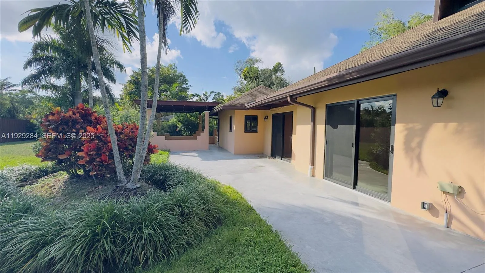 18350 Sw 214th St, Miami, Florida 33187, Miami, Florida 33187, 2 Bedrooms Bedrooms, ,2 BathroomsBathrooms,Residential Lease,For Rent,18350 Sw 214th St, Miami, Florida 33187,A11929284