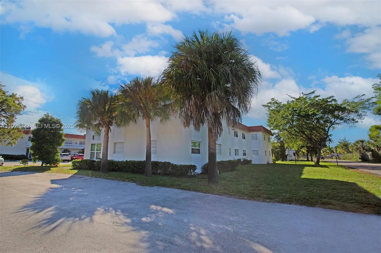 1333 S Dixie Hwy 222, Deerfield Beach, Florida 334, Deerfield Beach, Florida 33441, 2 Bedrooms Bedrooms, ,1 BathroomBathrooms,Residential,For Sale,1333 S Dixie Hwy 222, Deerfield Beach, Florida 334,A11928922