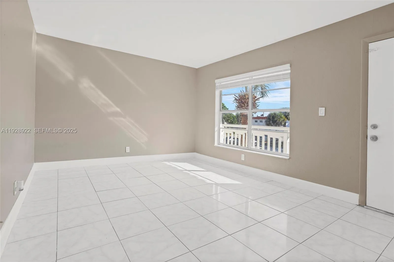 1333 S Dixie Hwy 222, Deerfield Beach, Florida 334, Deerfield Beach, Florida 33441, 2 Bedrooms Bedrooms, ,1 BathroomBathrooms,Residential,For Sale,1333 S Dixie Hwy 222, Deerfield Beach, Florida 334,A11928922