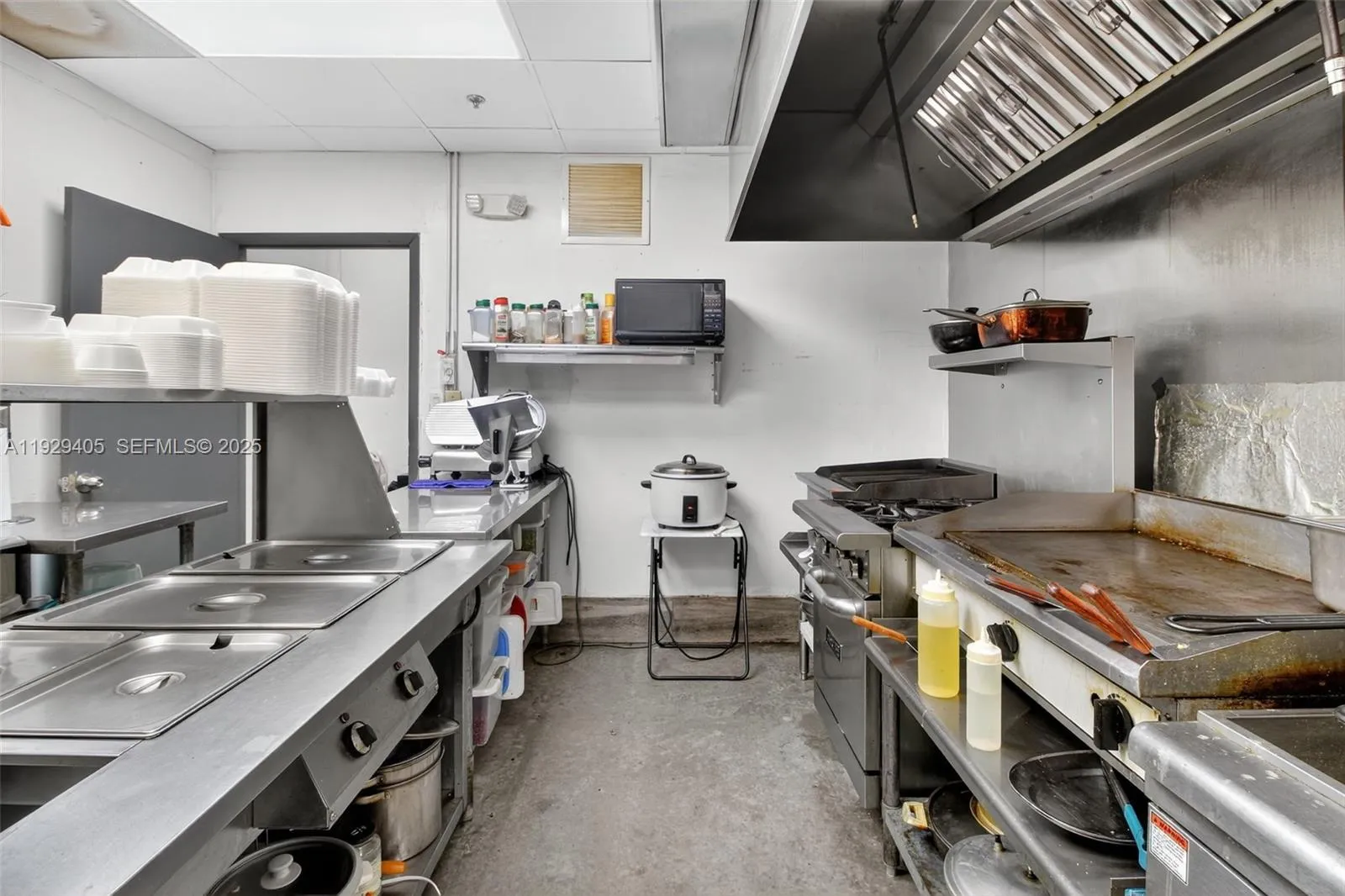 Cafeteria + Mechanic & Tire Shop For Sale &mda, Kendall, Florida 33186, ,Business Opportunity,For Sale,Cafeteria + Mechanic & Tire Shop For Sale &mda,A11929405