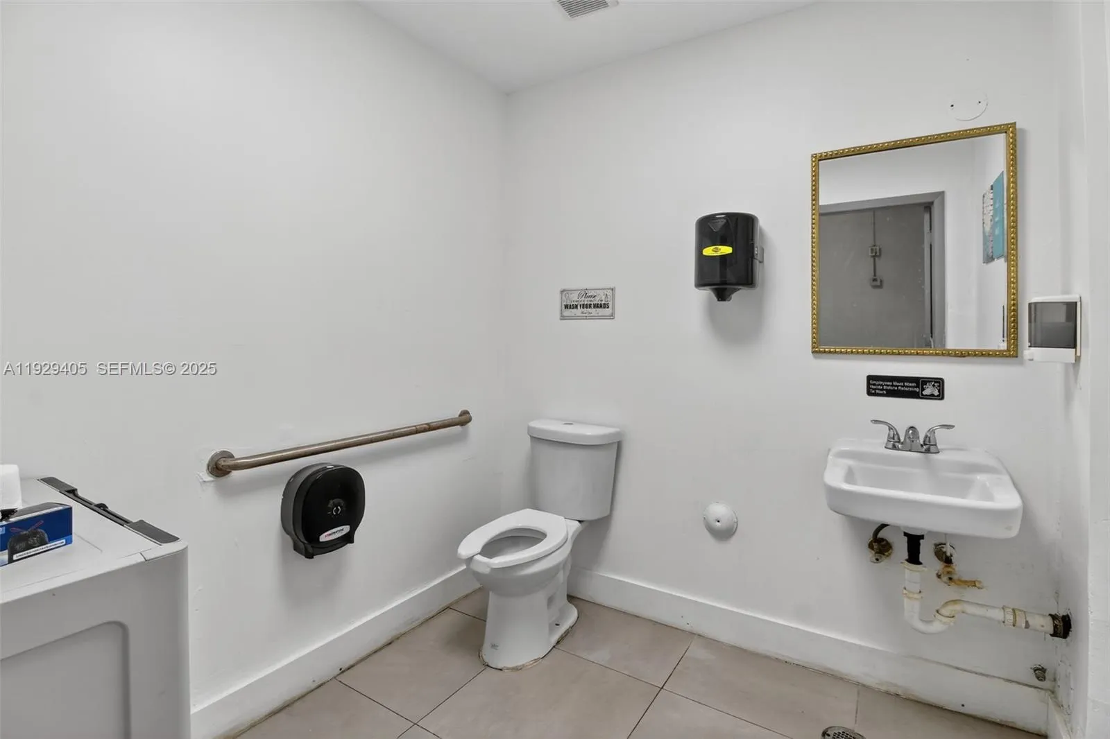 Cafeteria + Mechanic & Tire Shop For Sale &mda, Kendall, Florida 33186, ,Business Opportunity,For Sale,Cafeteria + Mechanic & Tire Shop For Sale &mda,A11929405