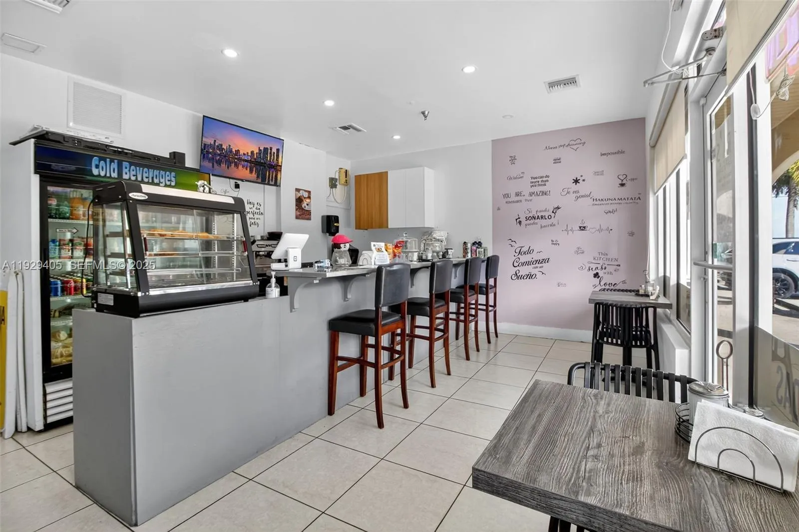 Cafeteria + Mechanic & Tire Shop For Sale &mda, Kendall, Florida 33186, ,Business Opportunity,For Sale,Cafeteria + Mechanic & Tire Shop For Sale &mda,A11929405