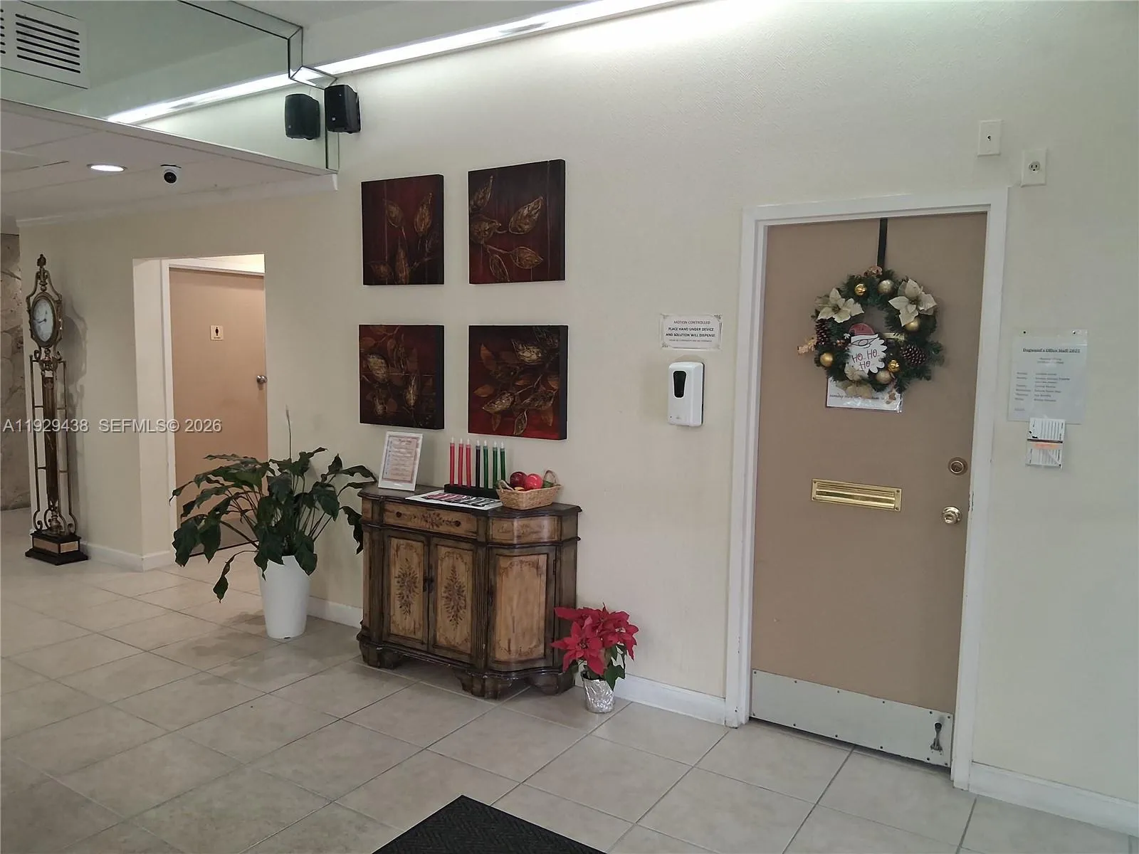 1100 St Charles Pl 719, Pembroke Pines, Florida 33, Pembroke Pines, Florida 33026, 2 Bedrooms Bedrooms, ,2 BathroomsBathrooms,Residential,For Sale,1100 St Charles Pl 719, Pembroke Pines, Florida 33,A11929438