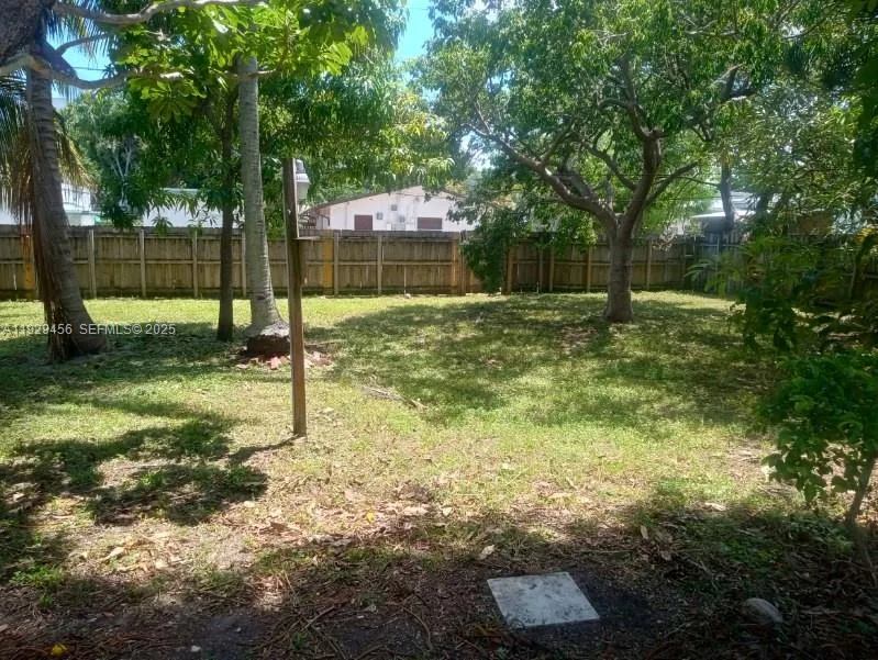 1820 Funston St A, Hollywood, Florida 33020, Hollywood, Florida 33020, 1 Bedroom Bedrooms, ,1 BathroomBathrooms,Residential Lease,For Rent,1820 Funston St A, Hollywood, Florida 33020,A11929456