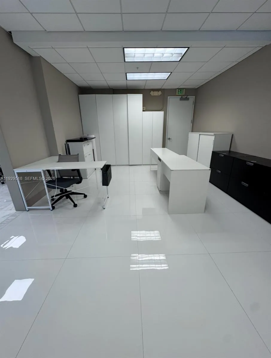 175 Sw 7th St 2208, Miami, Florida 33130, Miami, Florida 33130, ,Commercial Lease,For Rent,175 Sw 7th St 2208, Miami, Florida 33130,A11929518