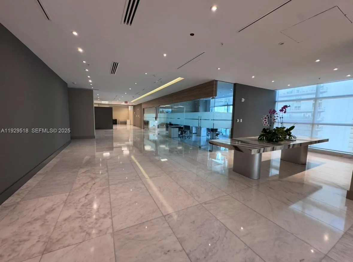 175 Sw 7th St 2208, Miami, Florida 33130, Miami, Florida 33130, ,Commercial Lease,For Rent,175 Sw 7th St 2208, Miami, Florida 33130,A11929518