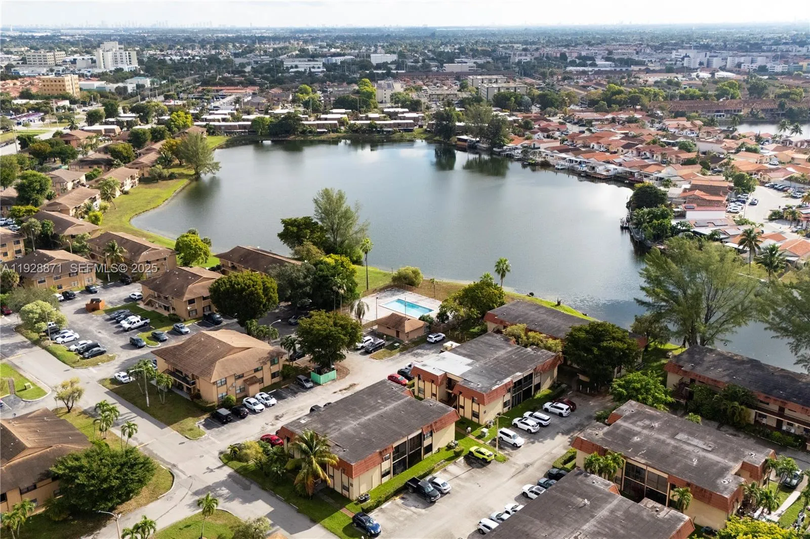 6580 W 27th Ct 58-21, Hialeah, Florida 33016, Hialeah, Florida 33016, 3 Bedrooms Bedrooms, ,2 BathroomsBathrooms,Residential,For Sale,6580 W 27th Ct 58-21, Hialeah, Florida 33016,A11928871